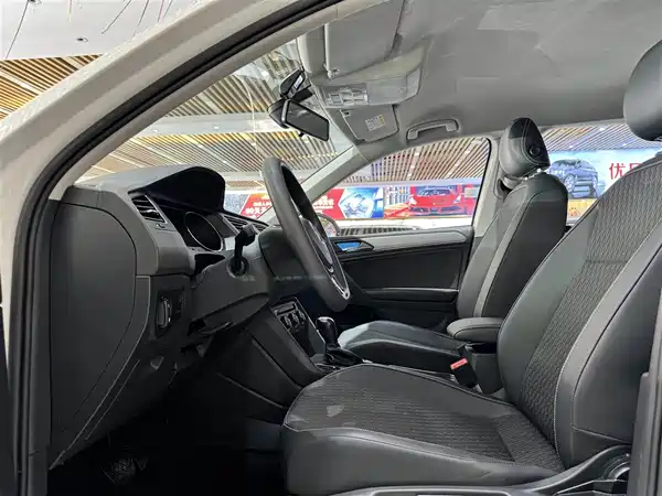 Volkswagen Tiguan L 2020