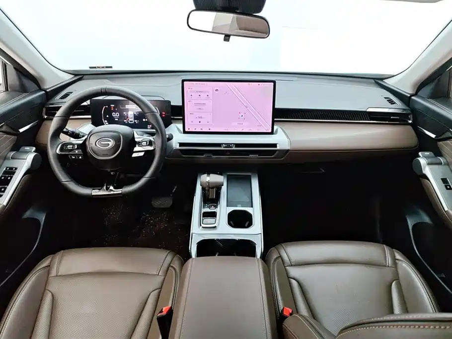 GAC Motor Trumpchi GS4 2025 — фото 12
