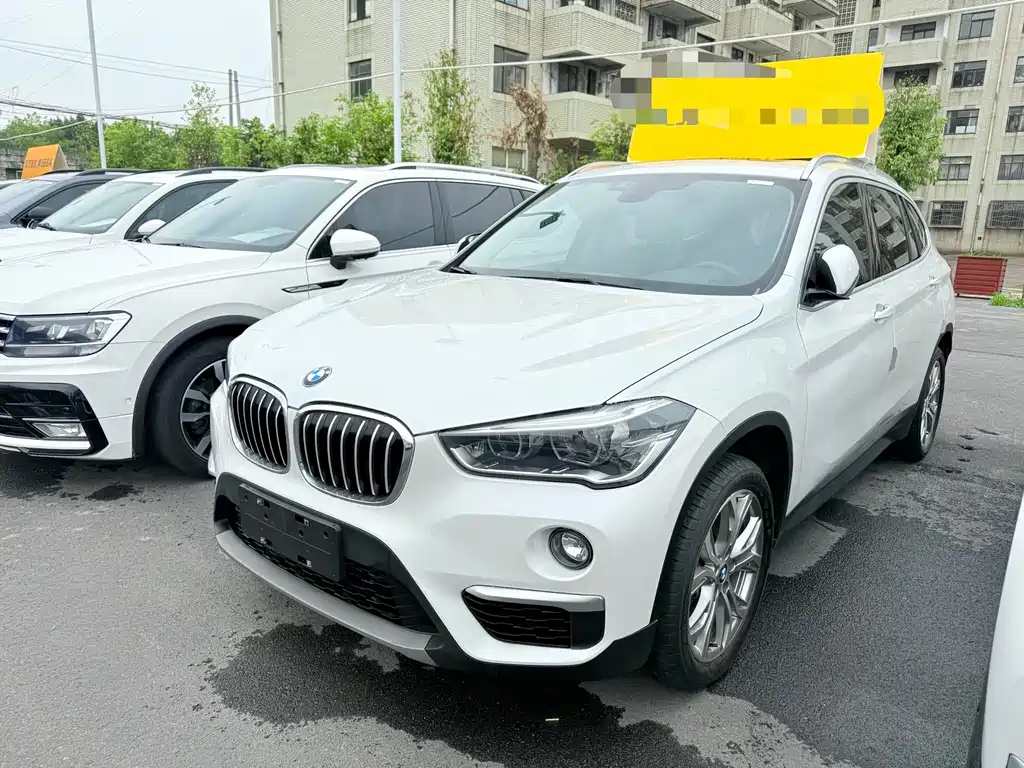 BMW X1 2019 — фото 1