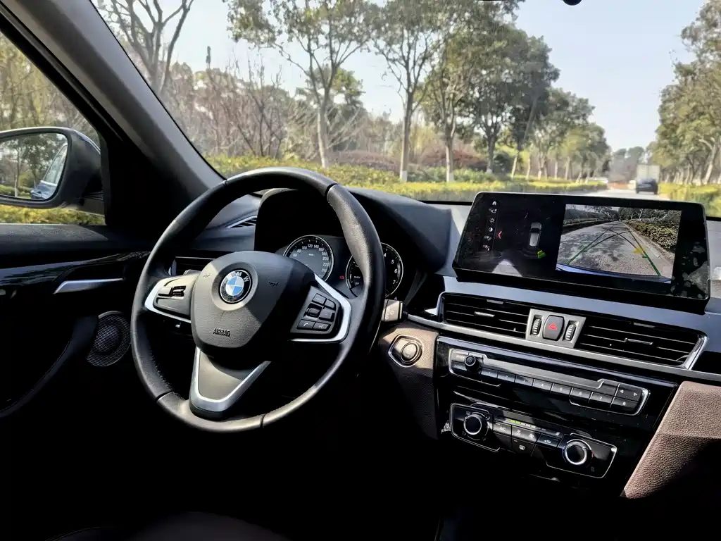 BMW X1 2021 — фото 10