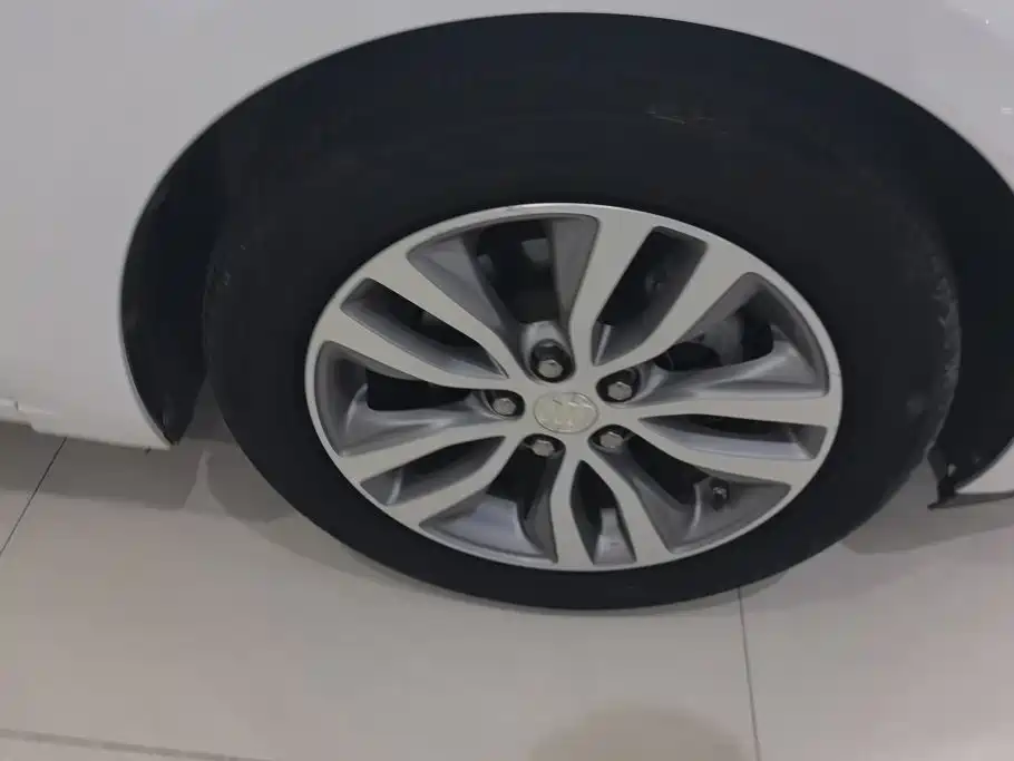 Buick Excelle 2021