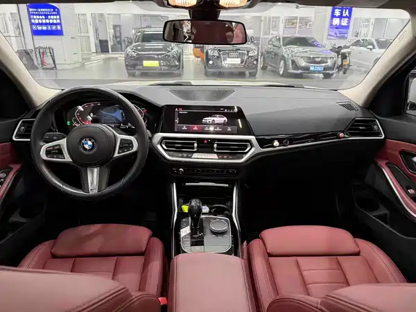 BMW 3 Series 2021