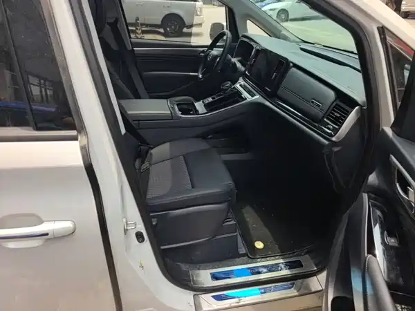 GAC Trumpchi M8 2024