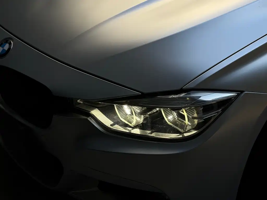 BMW 3 Series 2017