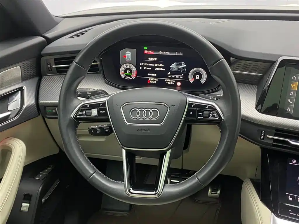 Audi Q6 2022 — фото 14