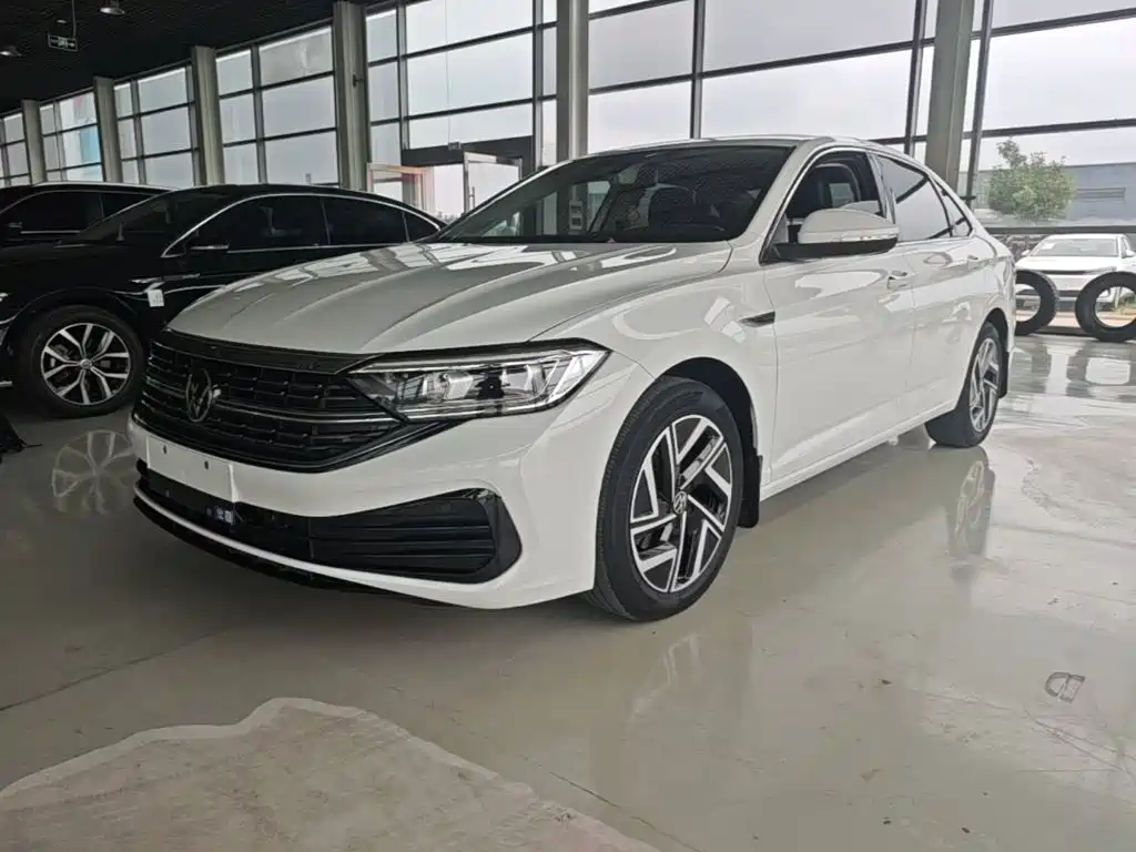 Volkswagen Sagitar 2023