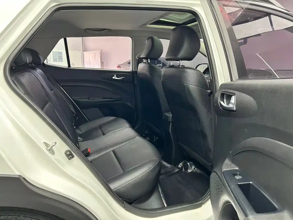 Kia KX1 2021 — фото 20