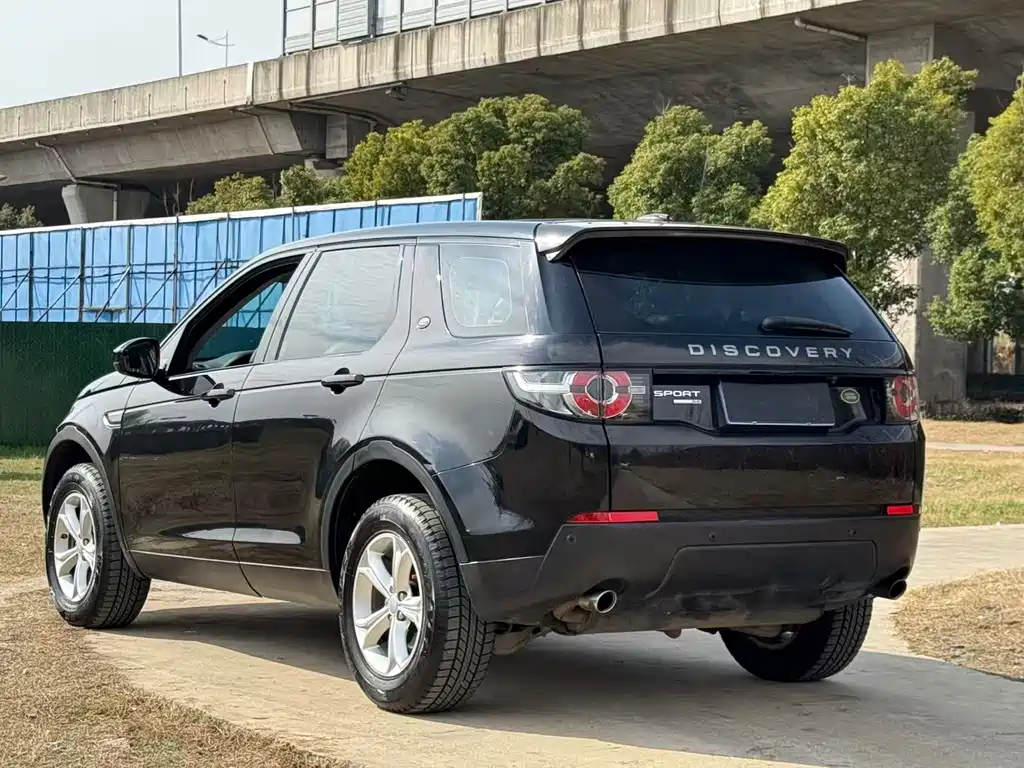 Land Rover Discovery Sport 2017 — фото 6
