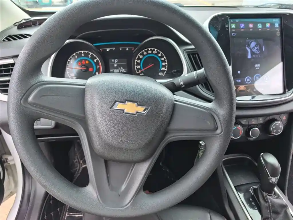 Chevrolet Cavalier 2018 — фото 10