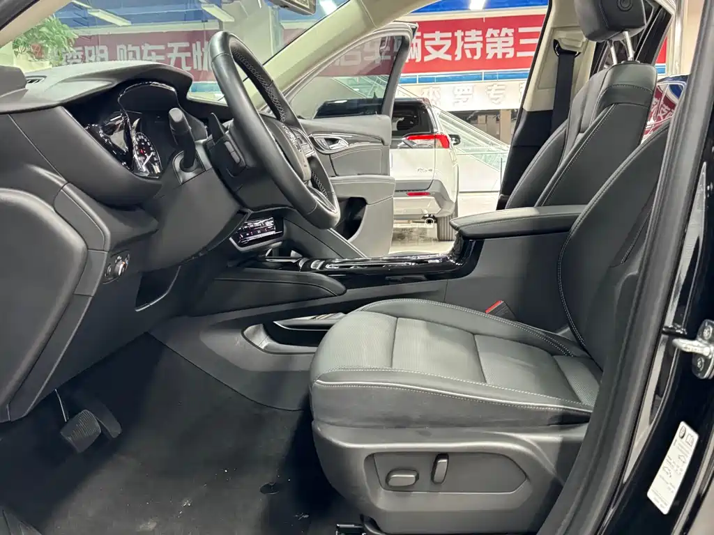 Buick Envision Plus 2023 — фото 9