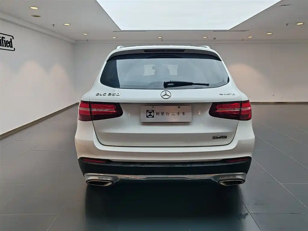Mercedes-Benz GLC 2016 — фото 16