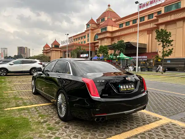 Cadillac CT6 2016