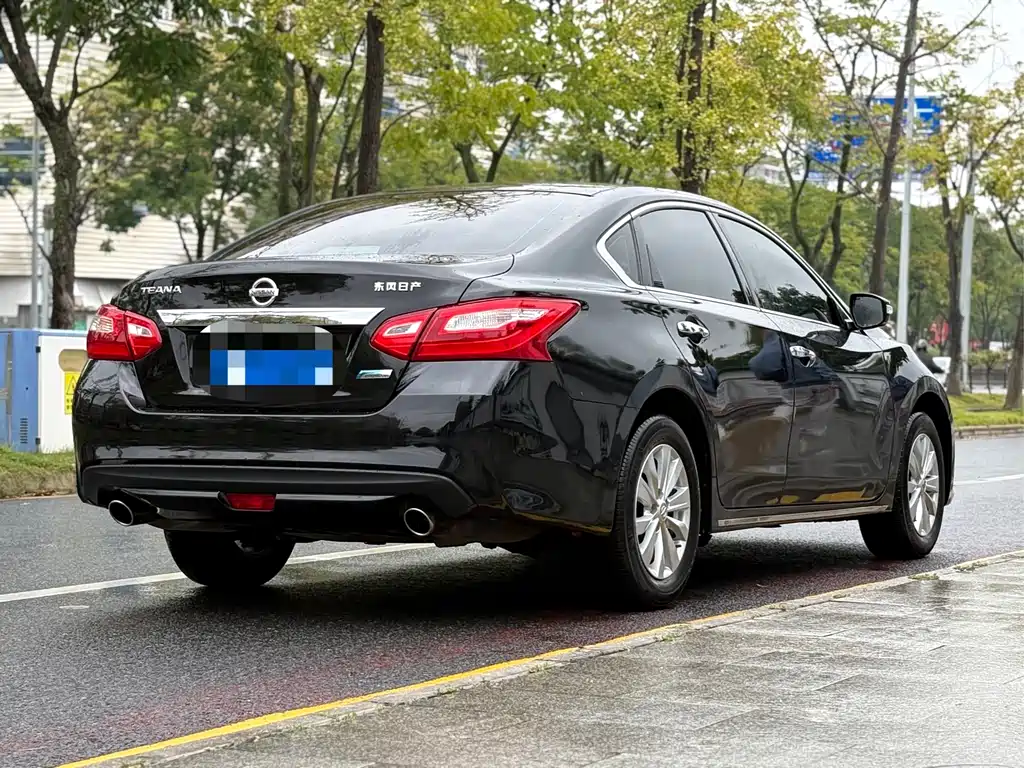 Nissan Teana 2018