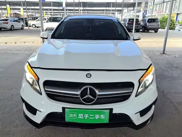 Mercedes-Benz GLA 2016