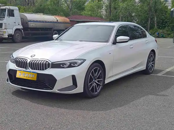 BMW 3 Series 2023