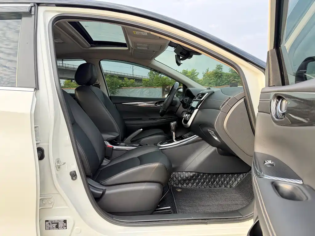 Nissan Tiida 2023 — фото 15