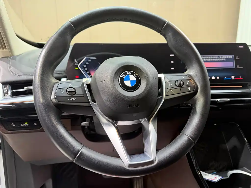 BMW X1 2023 — фото 11