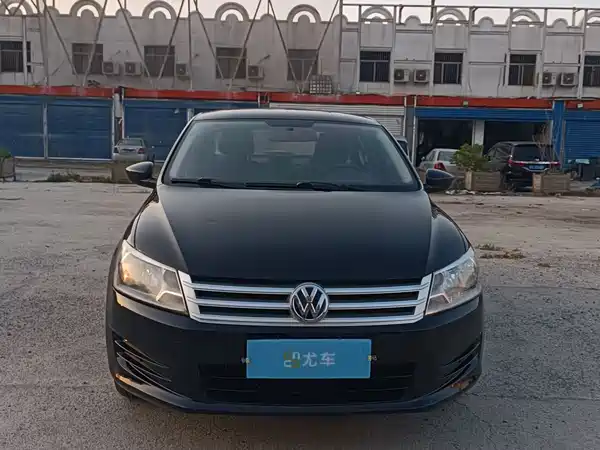 Volkswagen Santana 2013