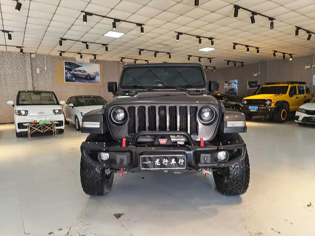 Jeep Wrangler 2022 — фото 2