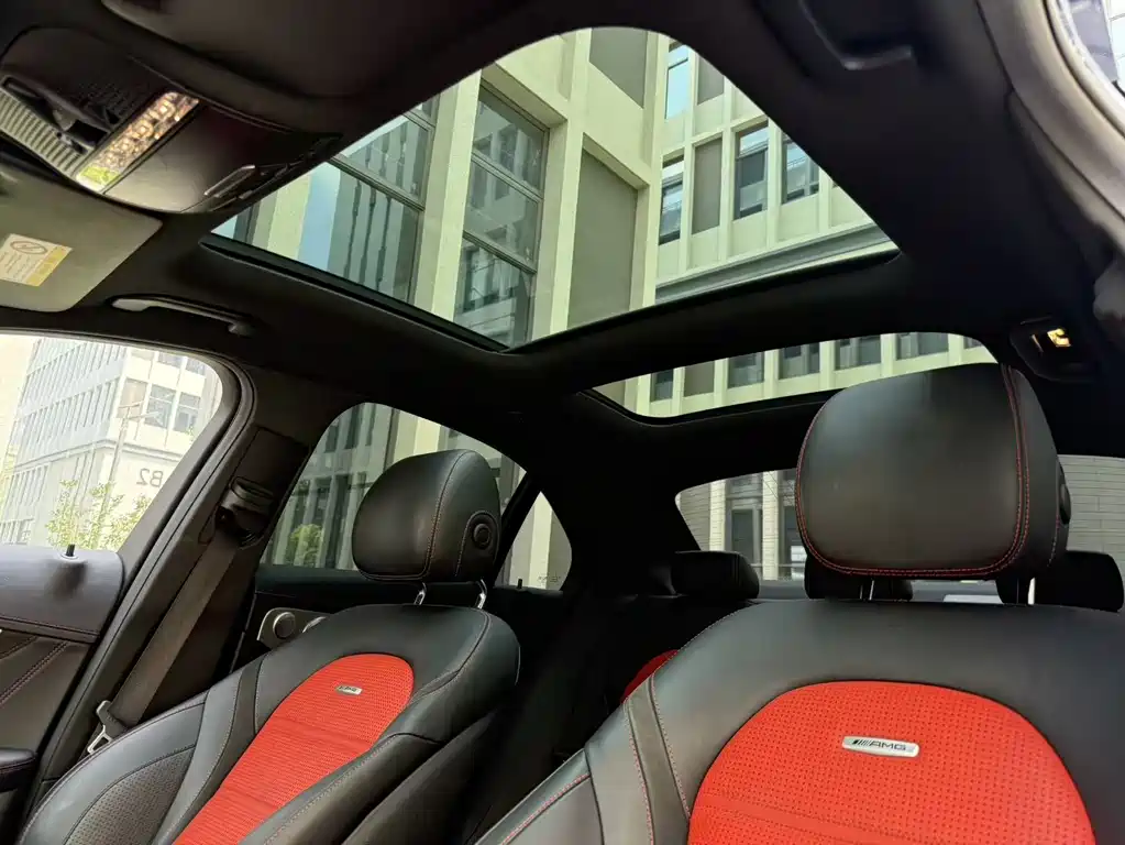 Mercedes-Benz C-Class AMG 2019 — фото 17