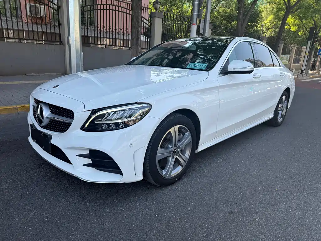 Mercedes-Benz C-Class 2020 — фото 1