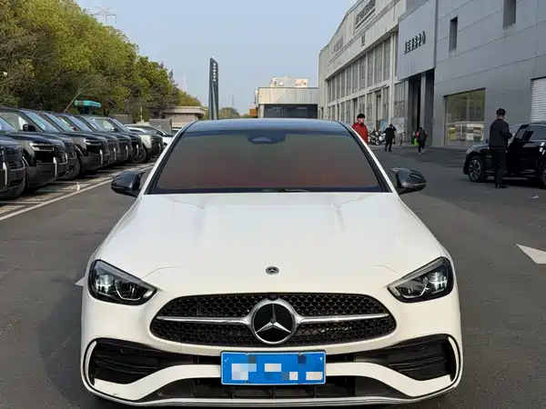 Mercedes-Benz C-Class 2022