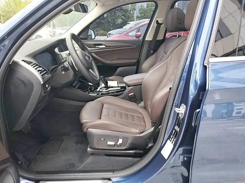 BMW X3 2020 — фото 15