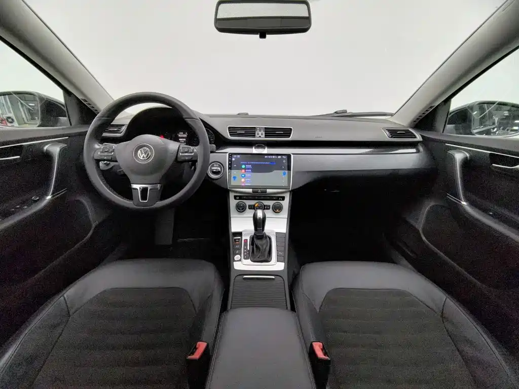 Volkswagen Magotan 2016