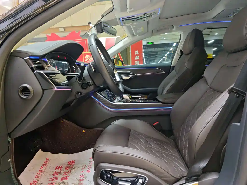 Audi A8 2021