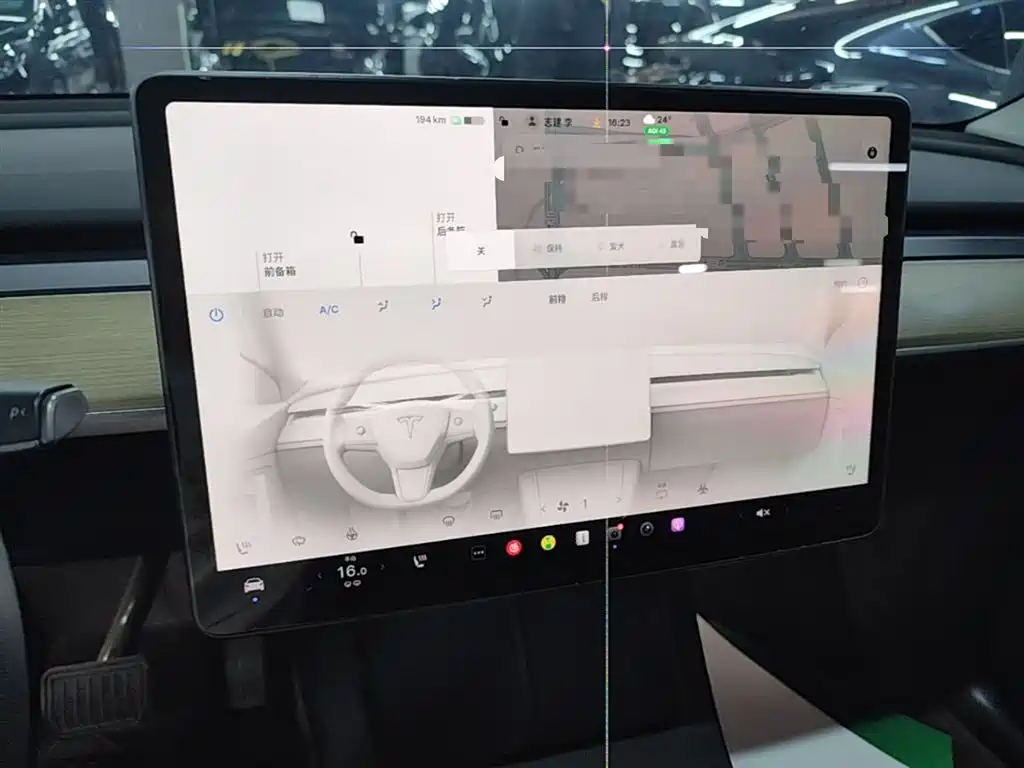 Tesla Model Y 2023 — фото 13