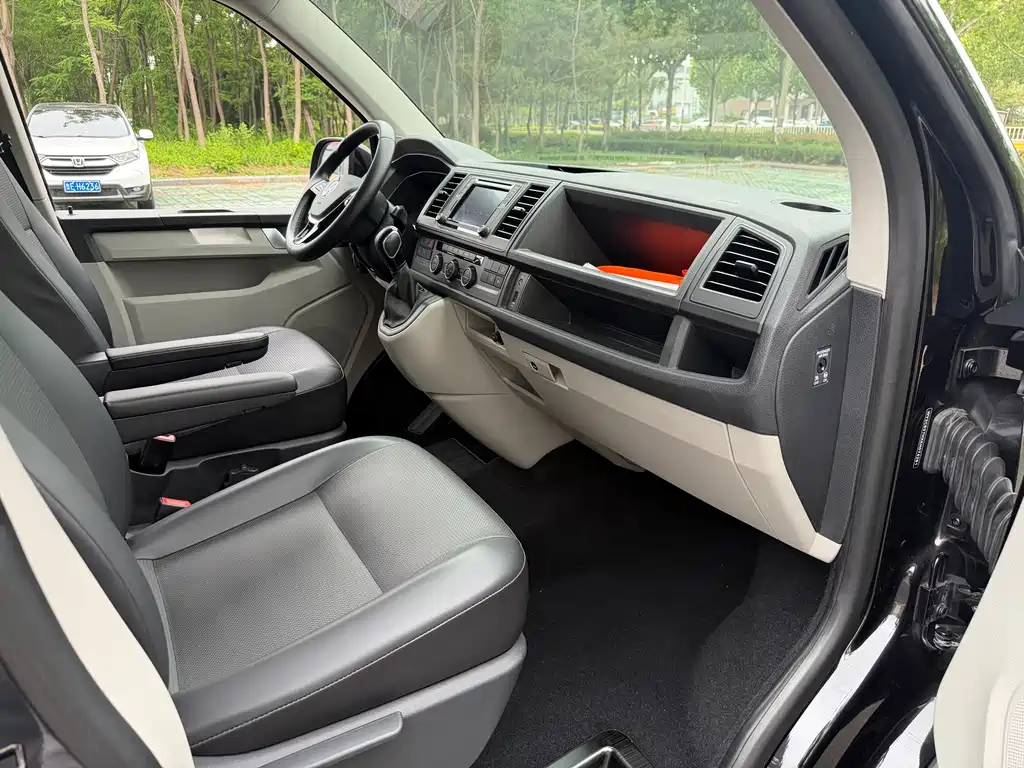Volkswagen Caravelle 2019 — фото 15