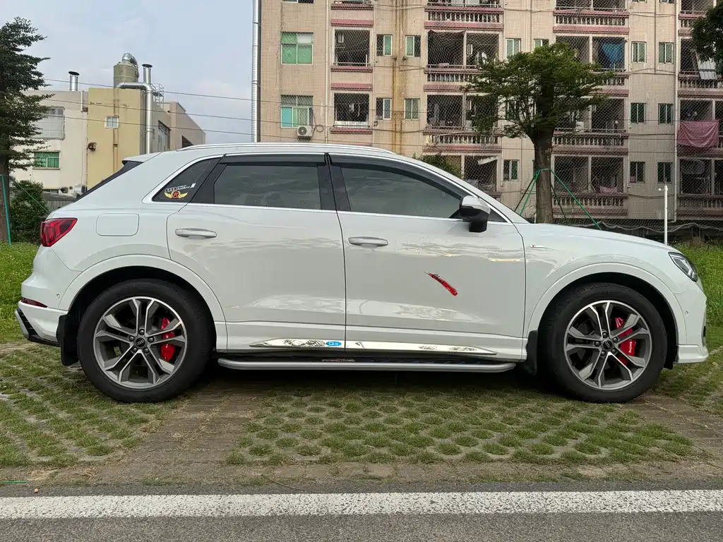Audi Q3 2025