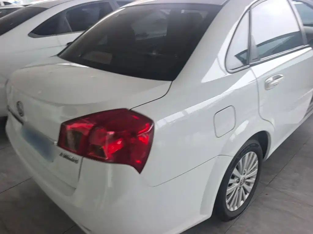 Buick Excelle 2015