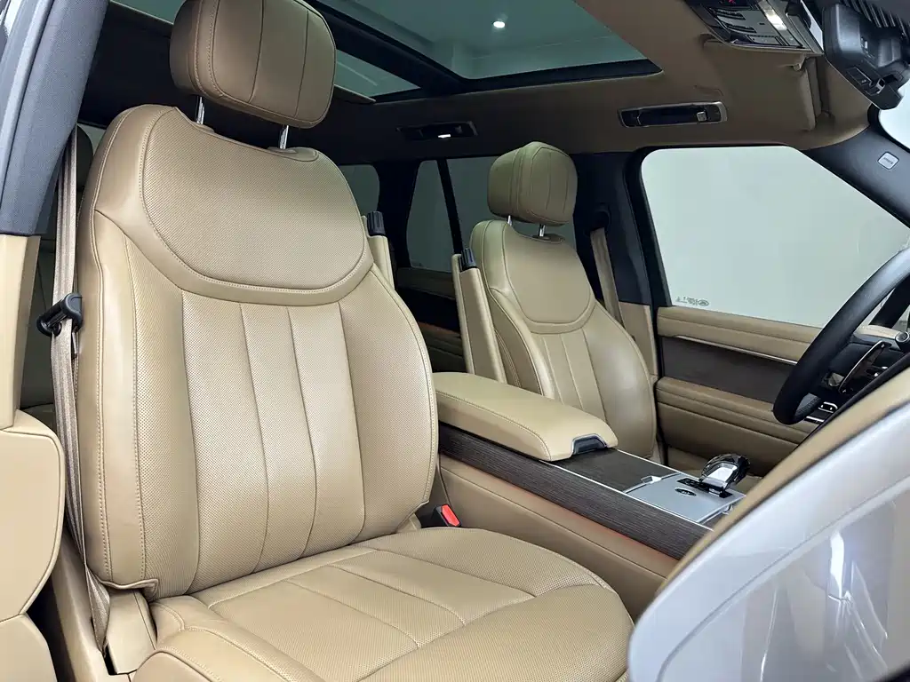 Land Rover Range Rover 2024 — фото 15