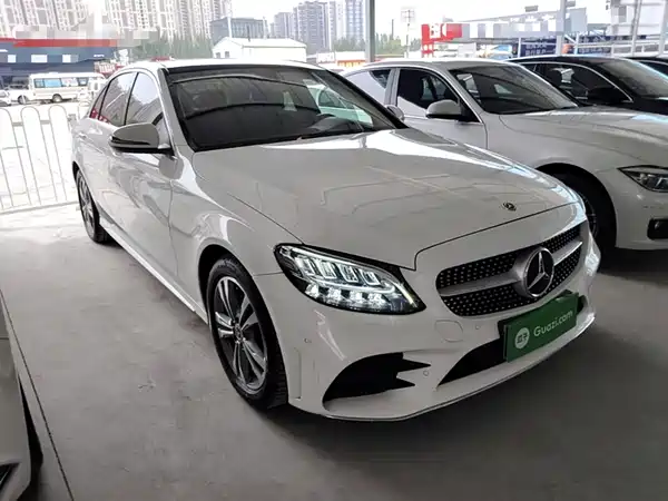 Mercedes-Benz C-Class 2021