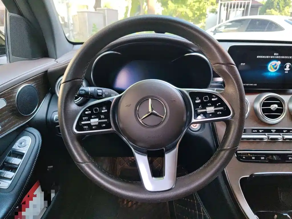 Mercedes-Benz GLC 2023 — фото 11