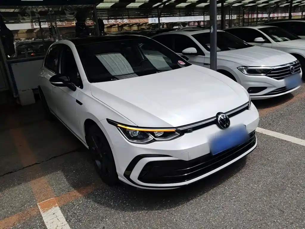 Volkswagen Golf 2022