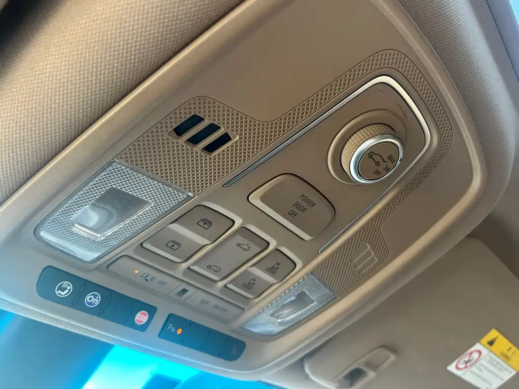 Buick GL8 2017 — фото 21