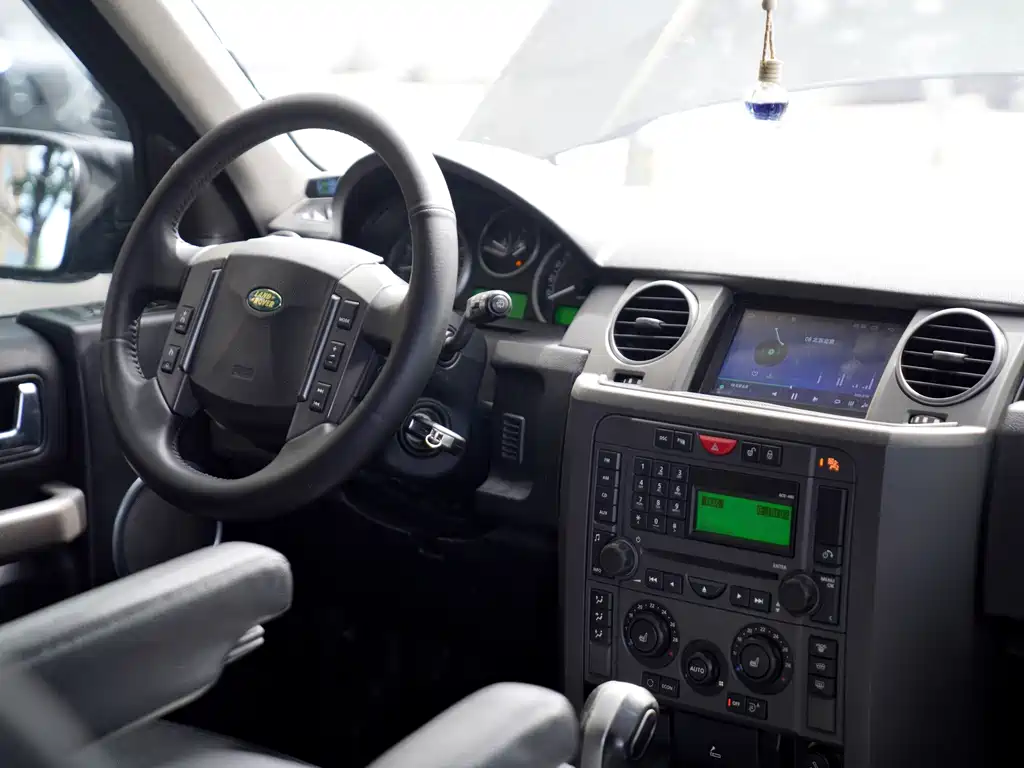 Land Rover Discovery 2007 — фото 13