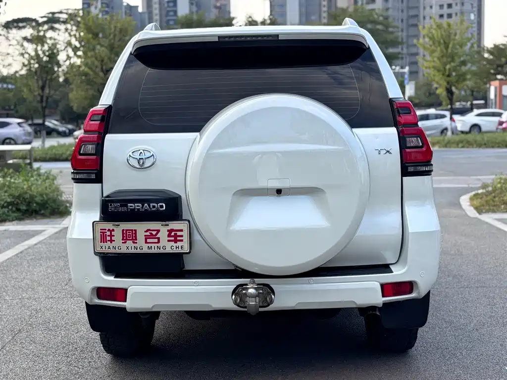 Toyota Prado 2018 — фото 13