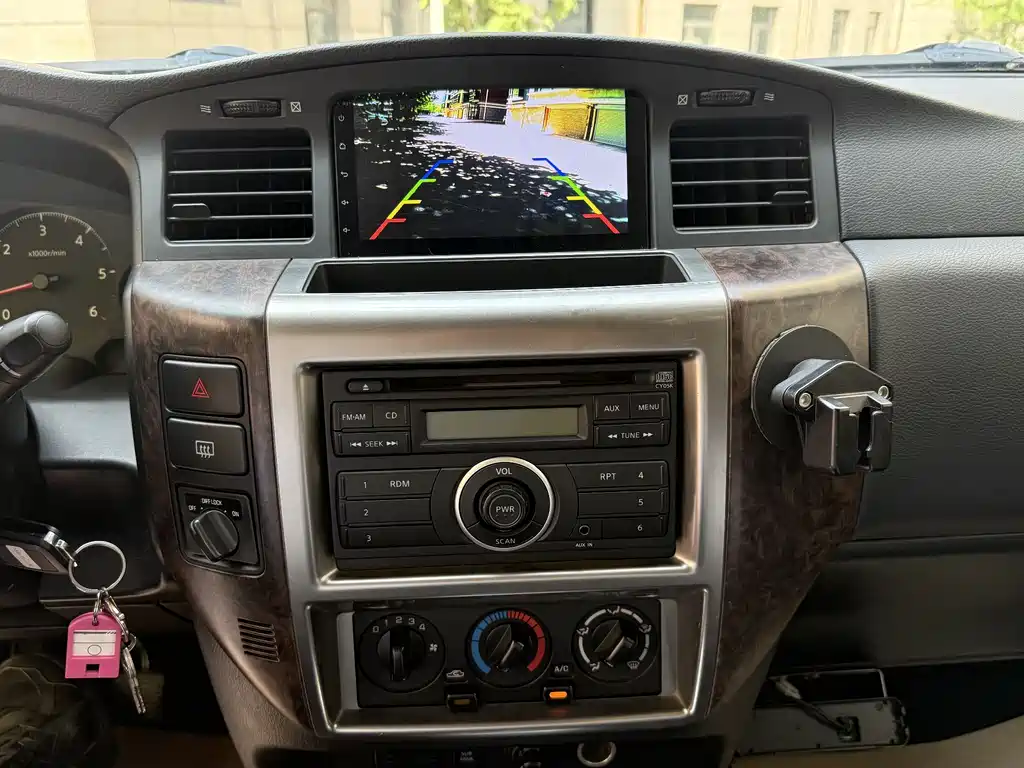 Nissan Patrol 2017 — фото 16