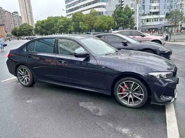 BMW 3 Series 2022