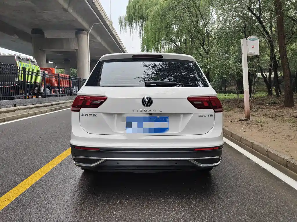 Volkswagen Tiguan L 2022 — фото 4