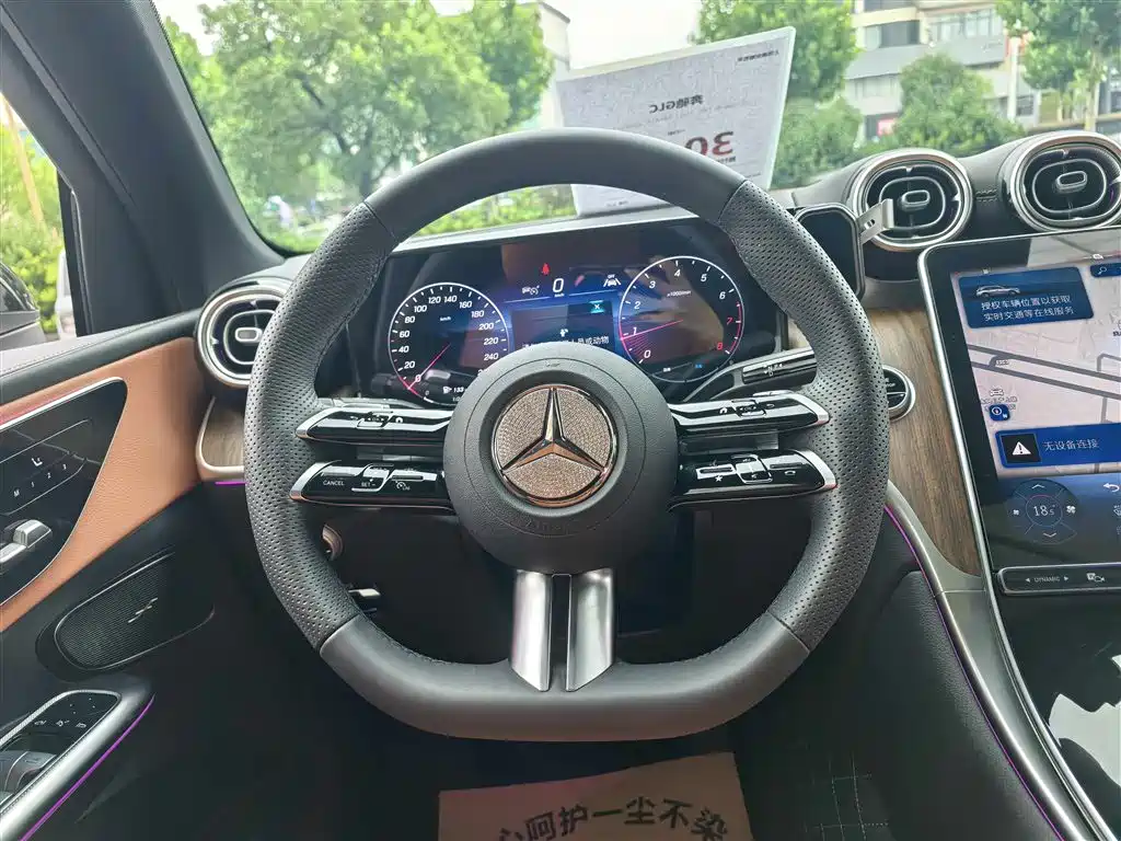 Mercedes-Benz GLC 2025 — фото 11
