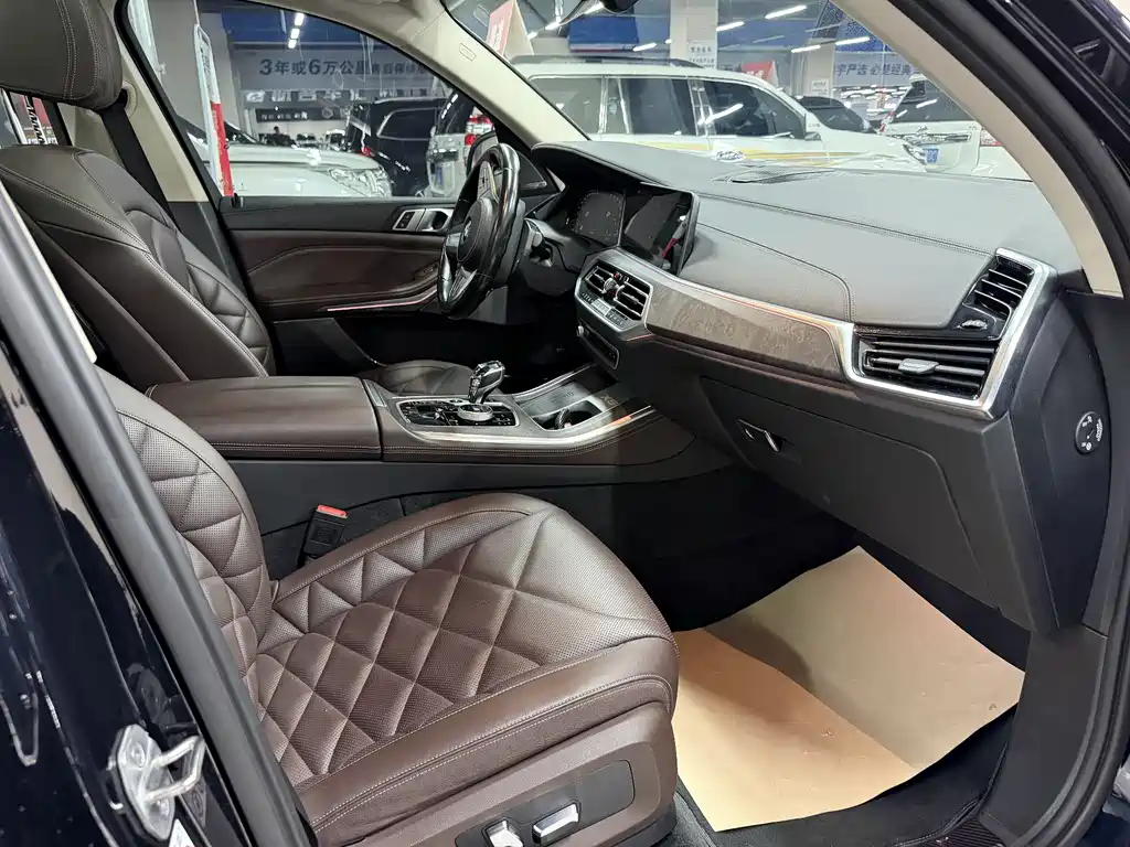 BMW X5 2023 — фото 12