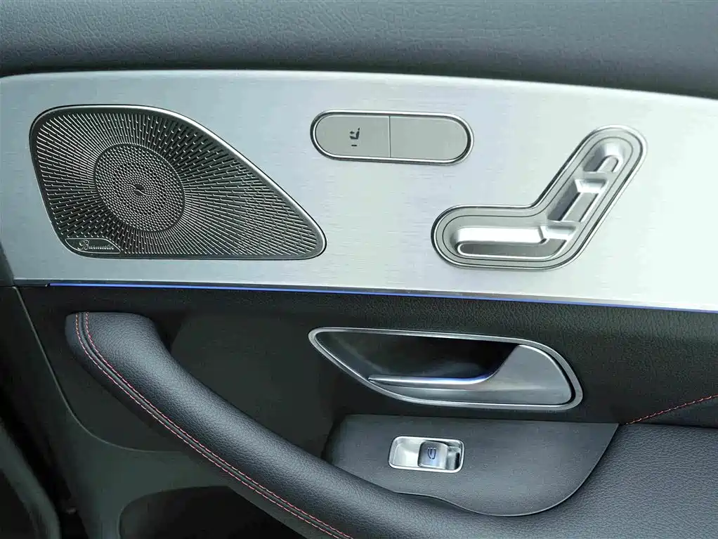 Mercedes-Benz GLE AMG 2026 — фото 19