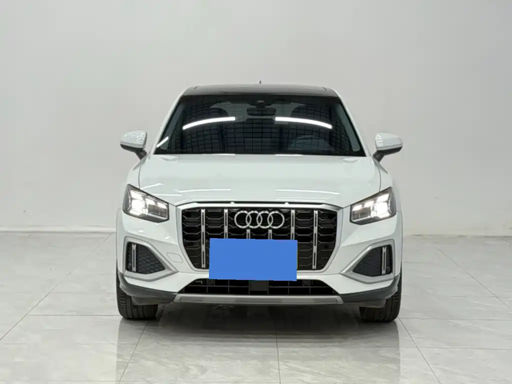 Audi Q2L 2022