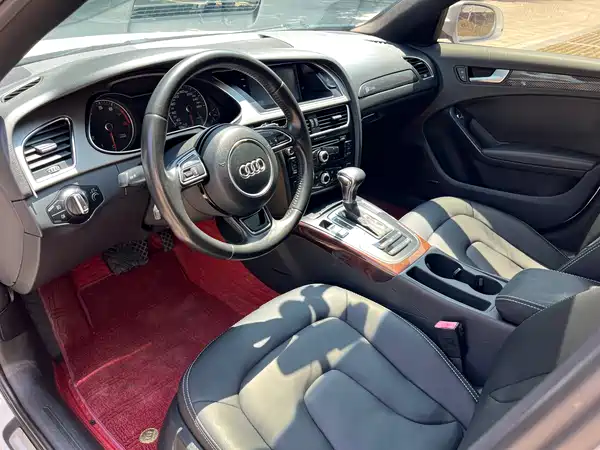 Audi A4L 2013