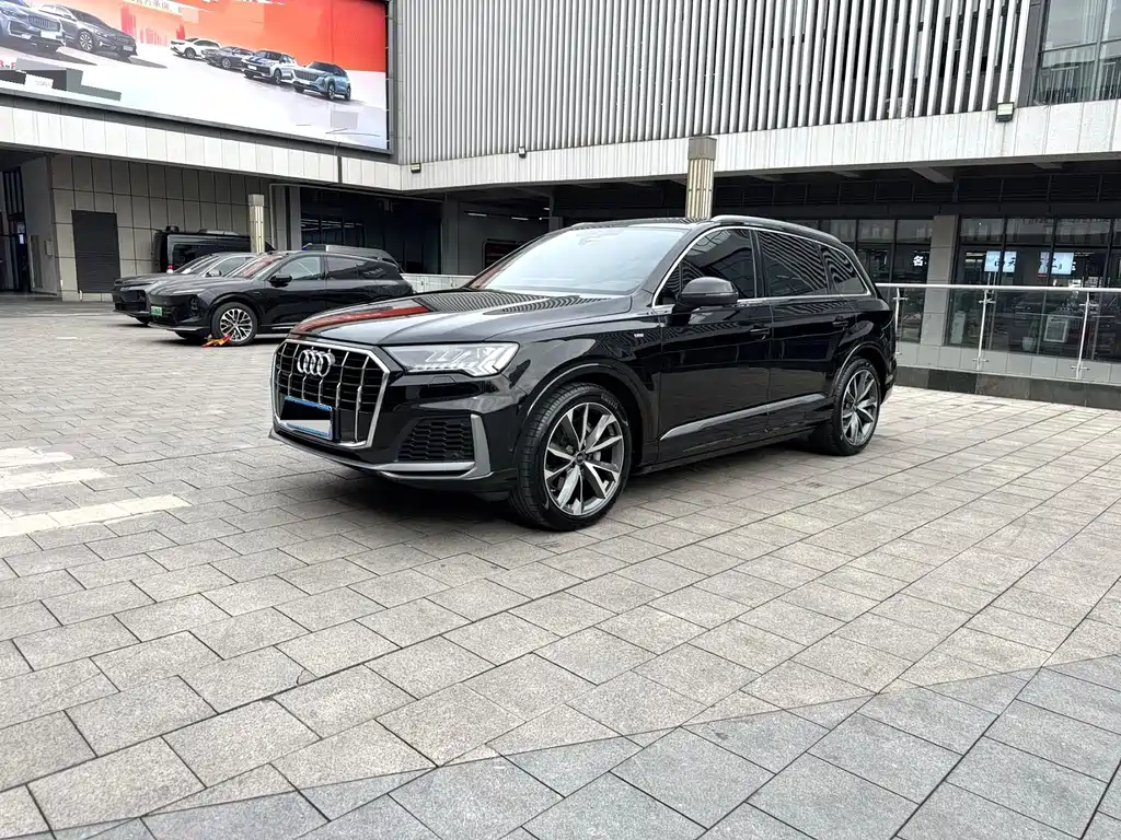 Audi Q7 2023