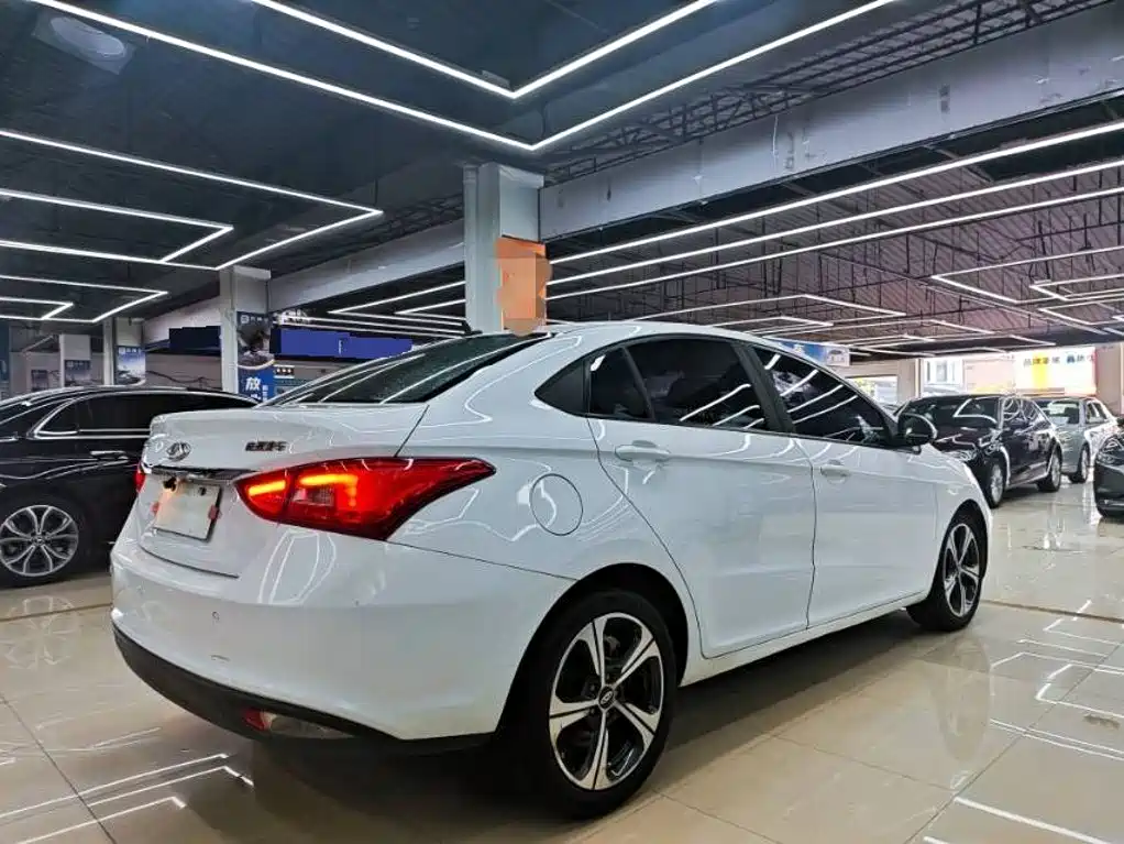 Chery Arrizo 5 2021